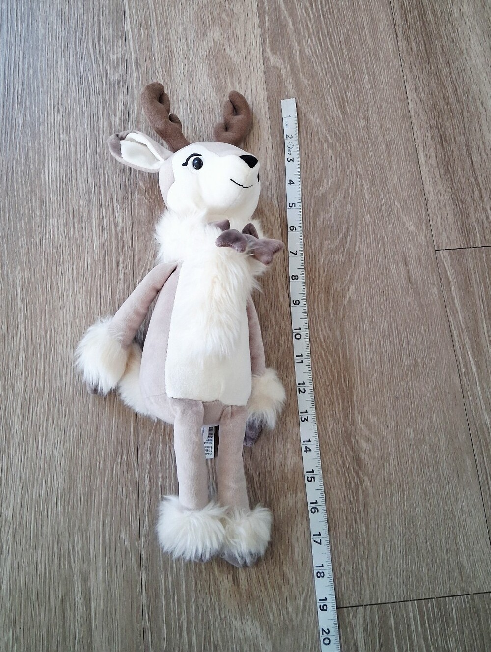 Jellycat Joy Reindeer Medium Plush Toy - Picture 13 of 14